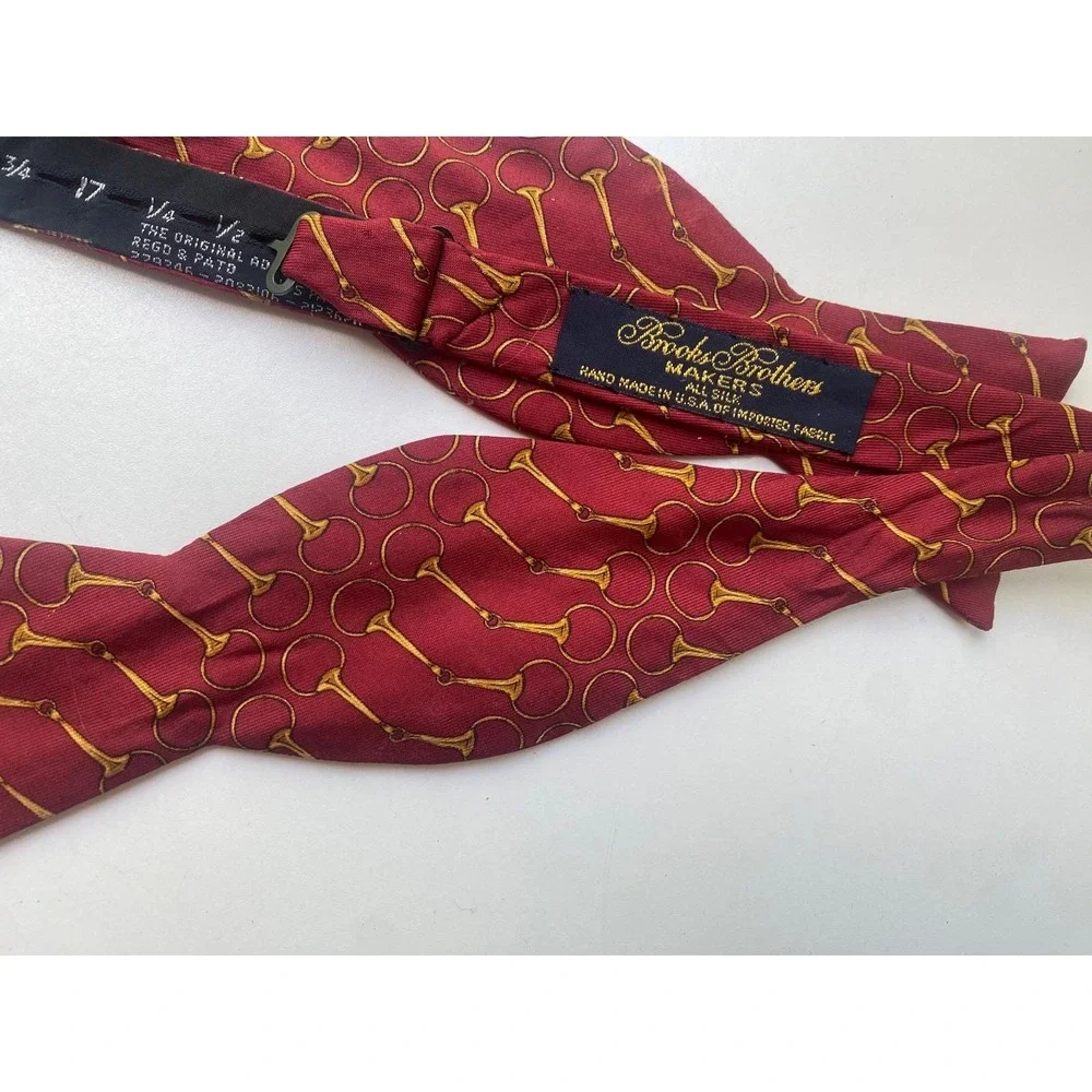 Brooks Brothers Bow Tie Mens OS‎ Burgundy Good Silk Horse Bit Equestrian Makers